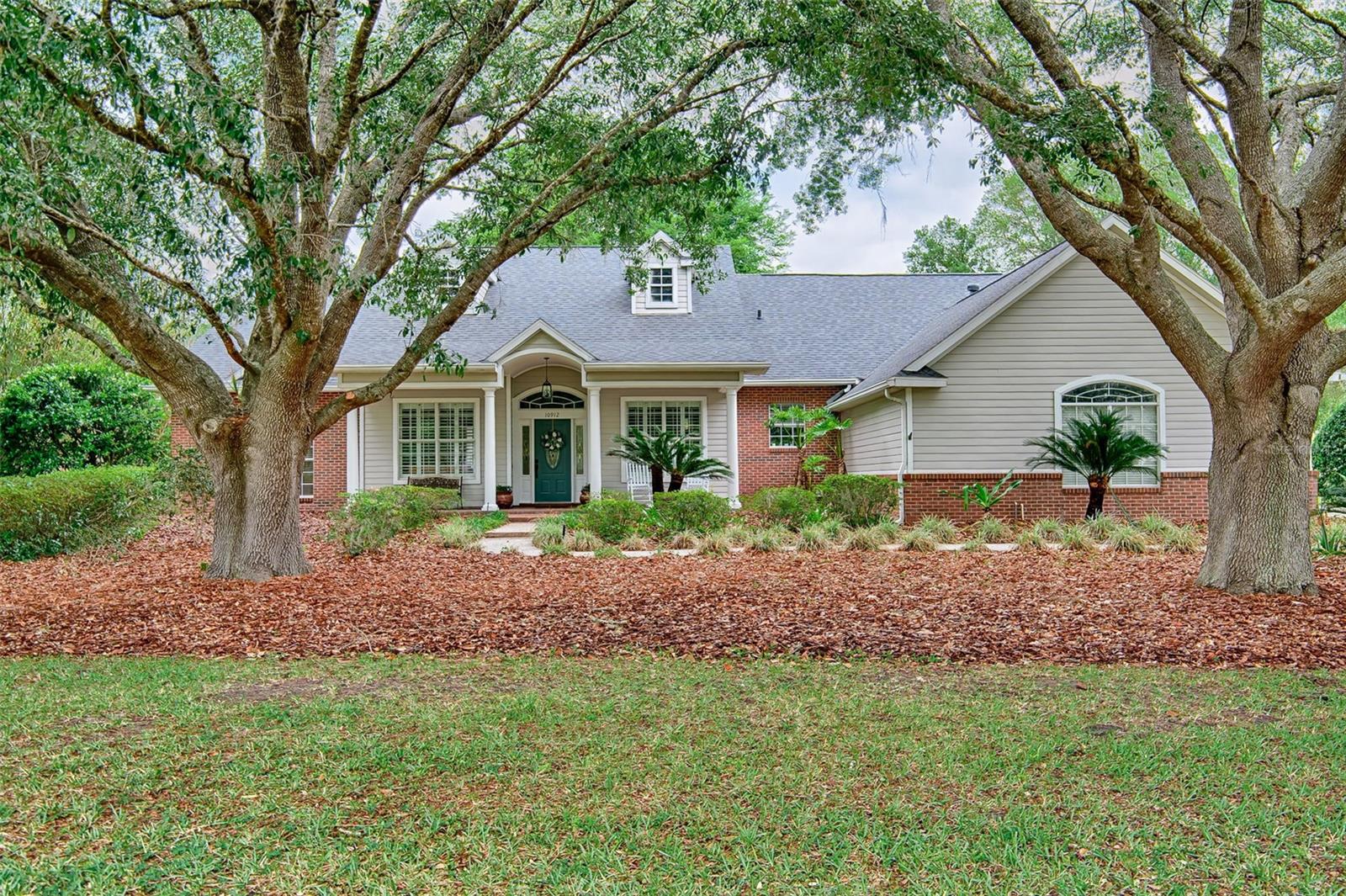ABBEY GLEN - Residential