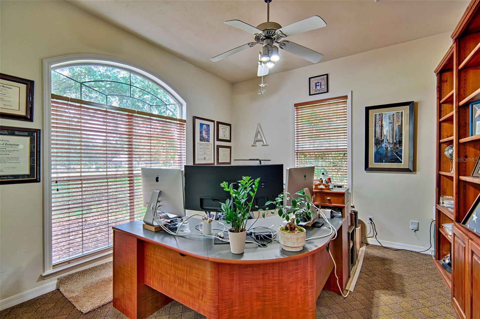 ABBEY GLEN - Residential