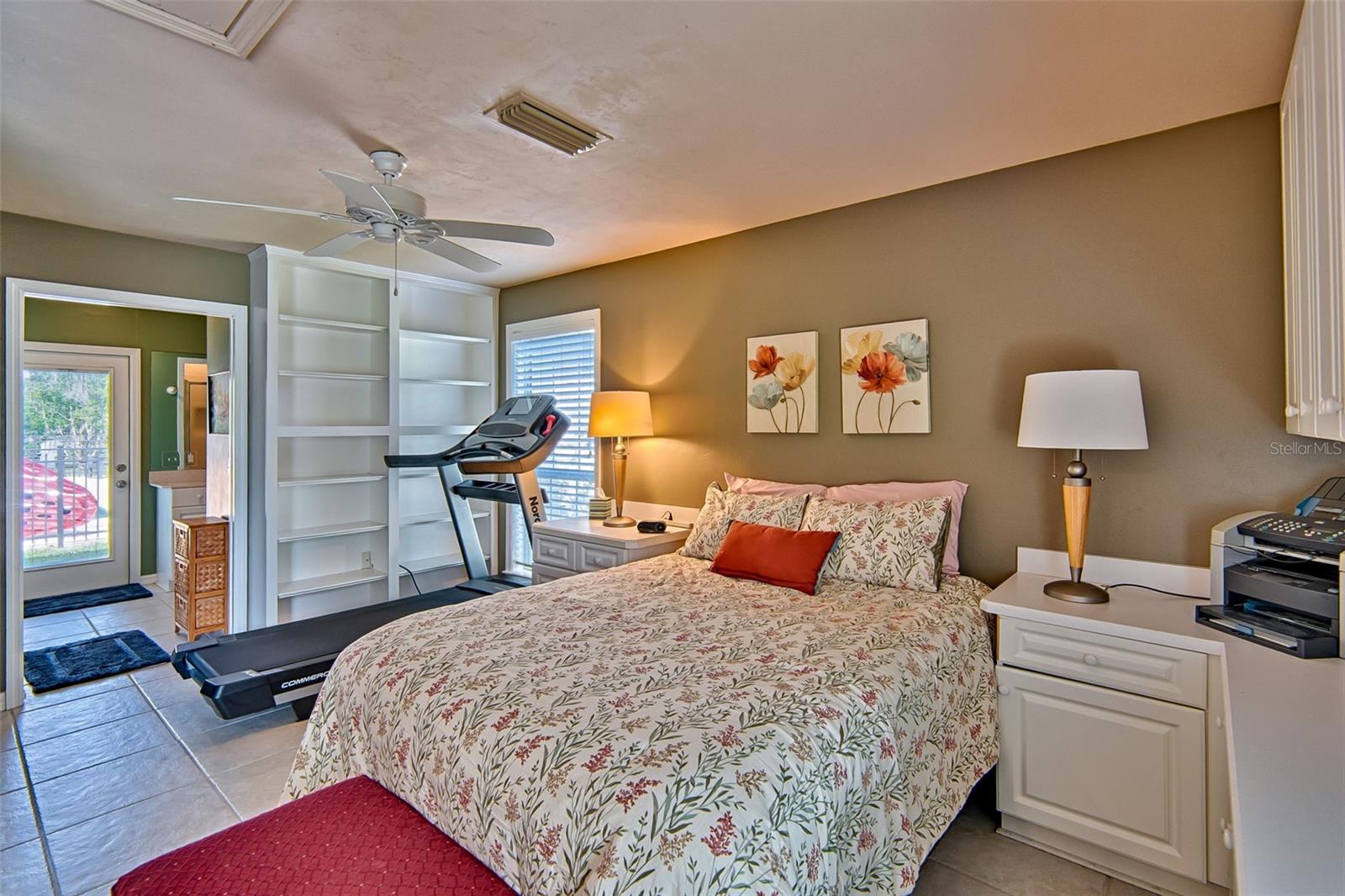 ABBEY GLEN - Residential