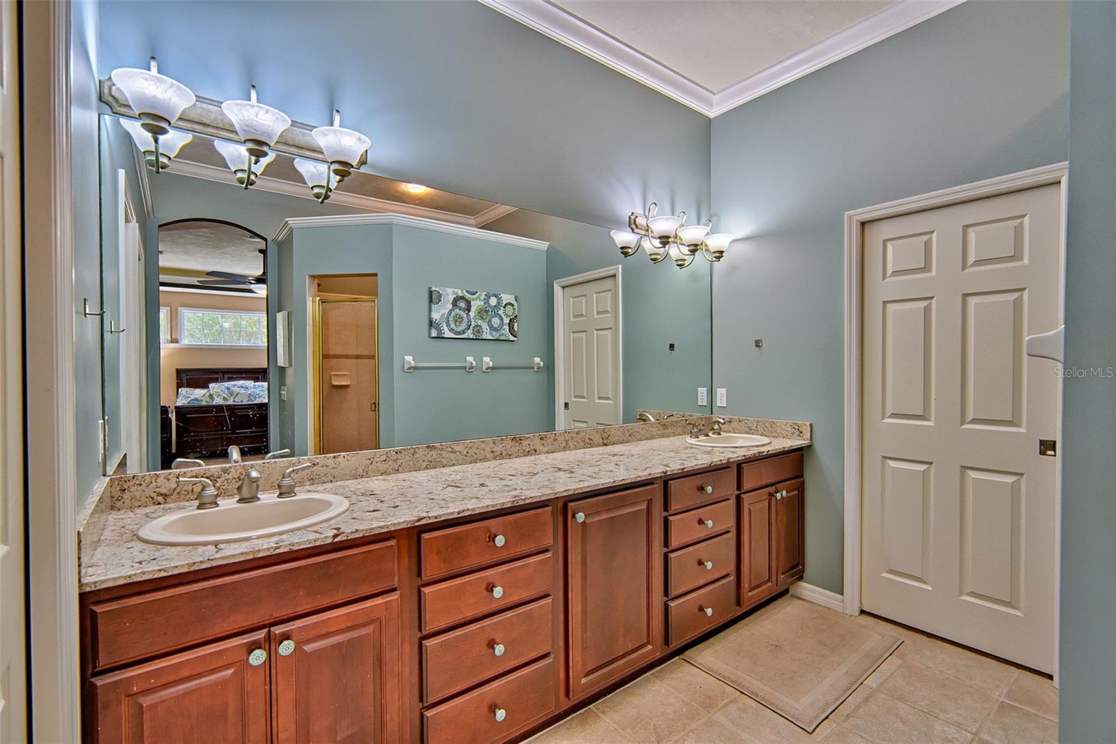 ABBEY GLEN - Residential