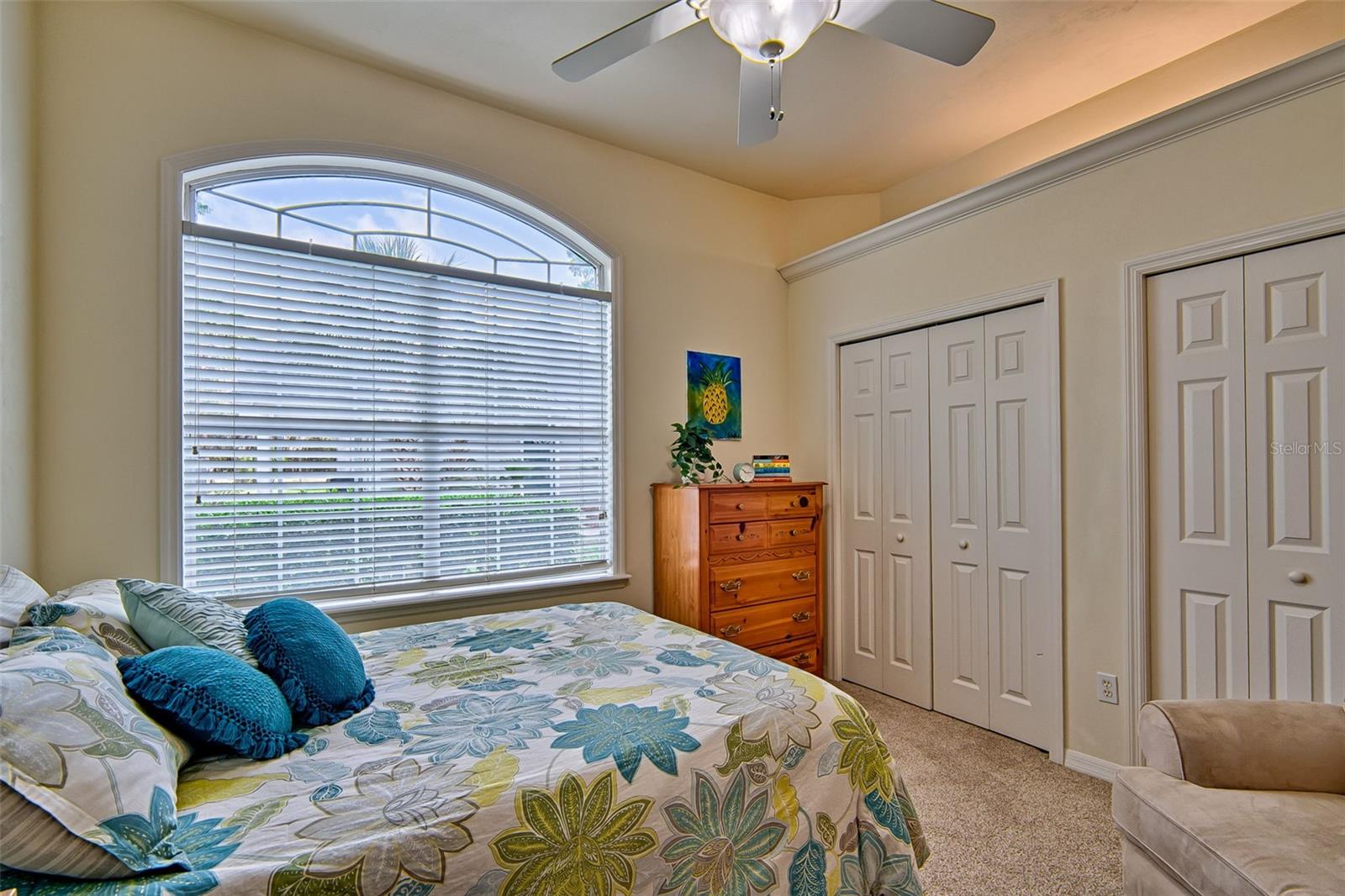 ABBEY GLEN - Residential