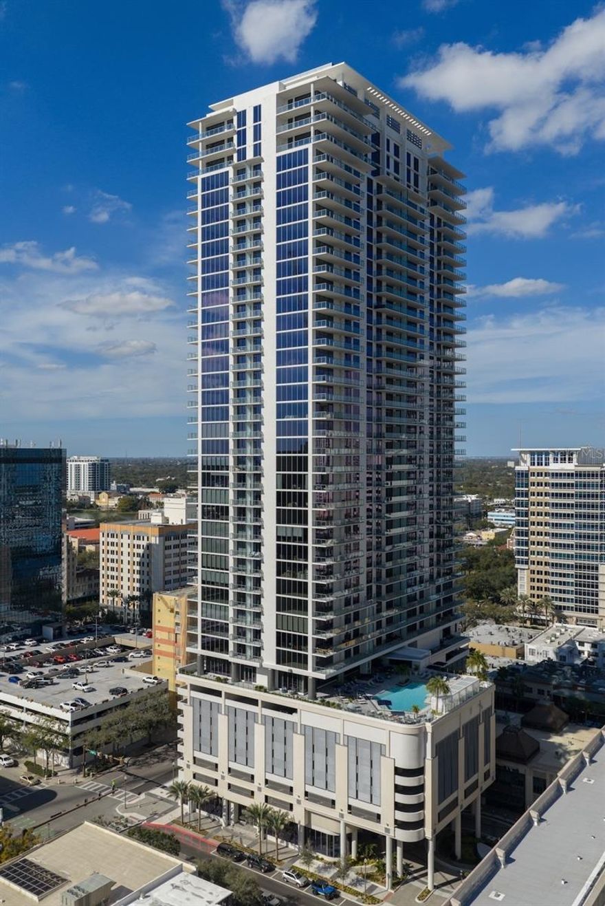 The developers of ONE St. Petersburg and Saltaire are bringing a fresh new perspective to luxury living in Downtown St. Petersburg.  Introducing Art House, a sleek 42-story tower where sophistication reaches new heights with artfully designed and luxuriously appointed live, work, relax and entertain residences.  Modern open plans provide the luxury of seamless indoor-outdoor living with spacious terraces, chef-inspired kitchens, flexible den/work-from-home spaces, and opulent owner’s suites featuring spa-like bathroom retreats. 
The East facing Dali residence features 2 bedrooms, 2.5 baths with a den in 1788 sq ft interior space opening onto a large 330 sq ft terrace with East bay and city views. The Den space is perfect for those working from home or media/guest.  Beautifully appointed interiors include European kitchen and appliances, large walk-in laundry, oversized terrace and powder room and glass sliding doors opening onto the large terrace from the Guest Suite. Art House provides residents with exclusive access to a host of indoor and outdoor amenities and services that elevate everyday living into something effortlessly enjoyable.  Enjoy panoramic skyline and water views within proximity to the finest shopping, dining, culture, entertainment and co-work spaces.  At Art House Downtown is Downstairs.