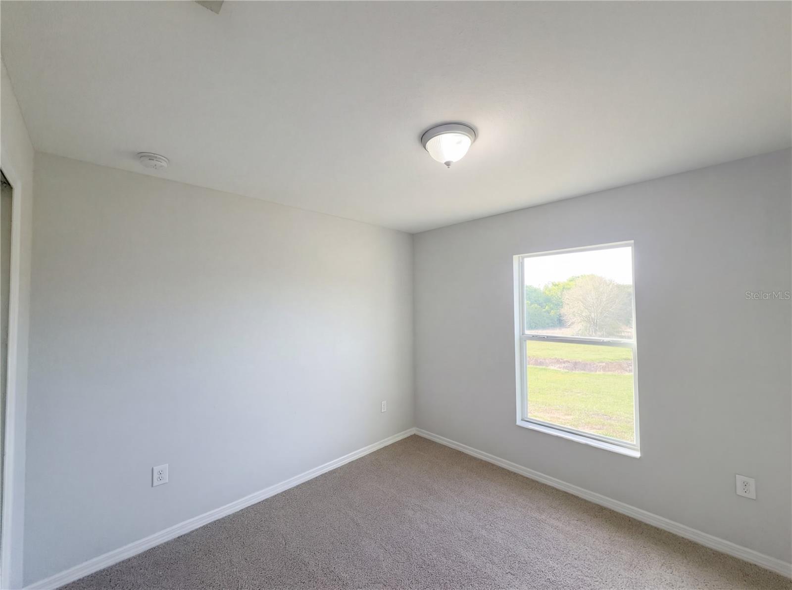 HIDDEN LAKES - Residential