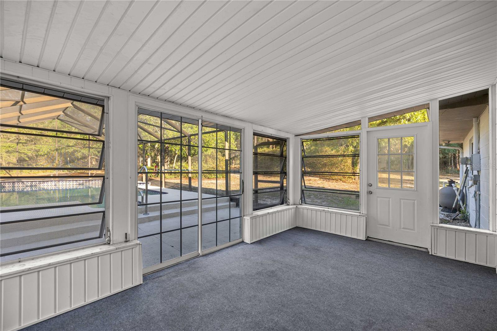 RAINBOW'S END ESTATES UNIT 4 - Residential