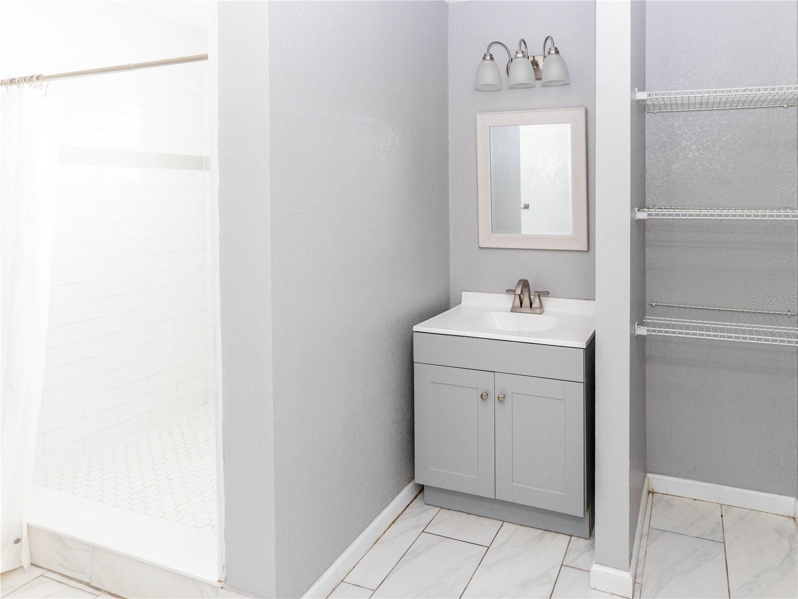 CARY WALTERS SUB - Residential Lease