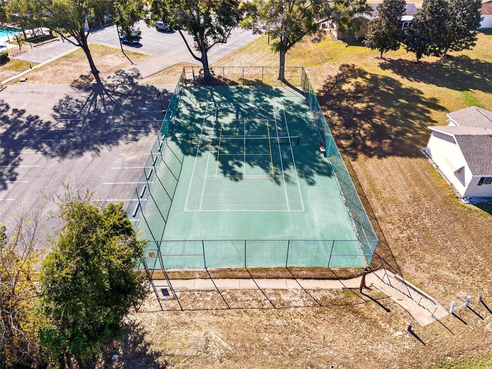 PALM CAY - Residential