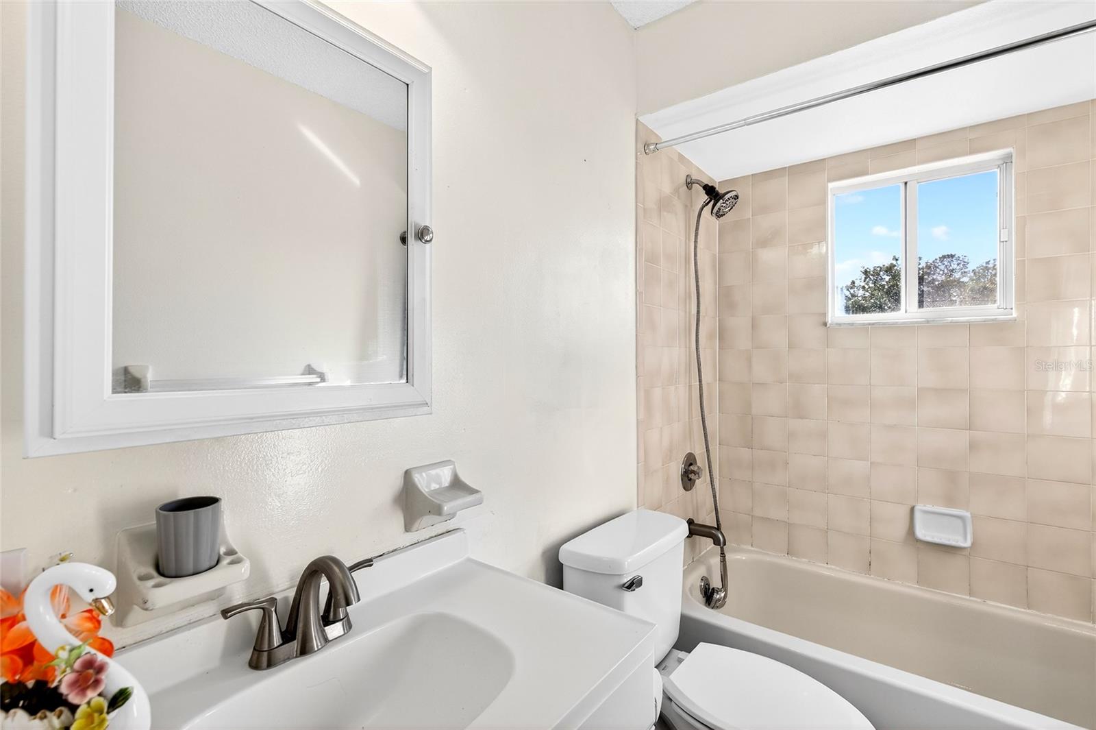 PALM CAY - Residential