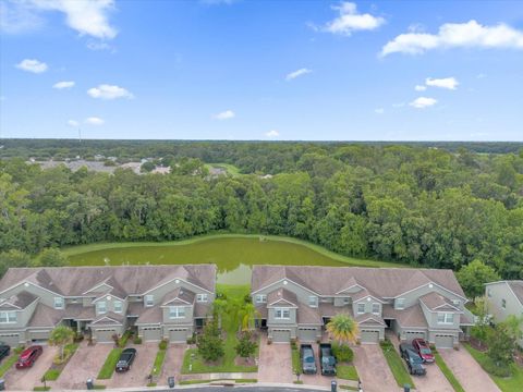 A home in LAKELAND