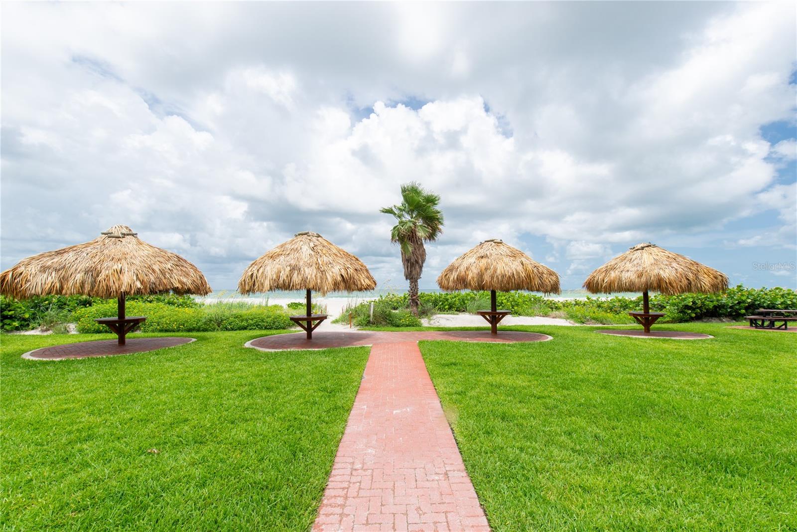 SAND KEY CONDO-SOUTH BEACH - Residential Lease