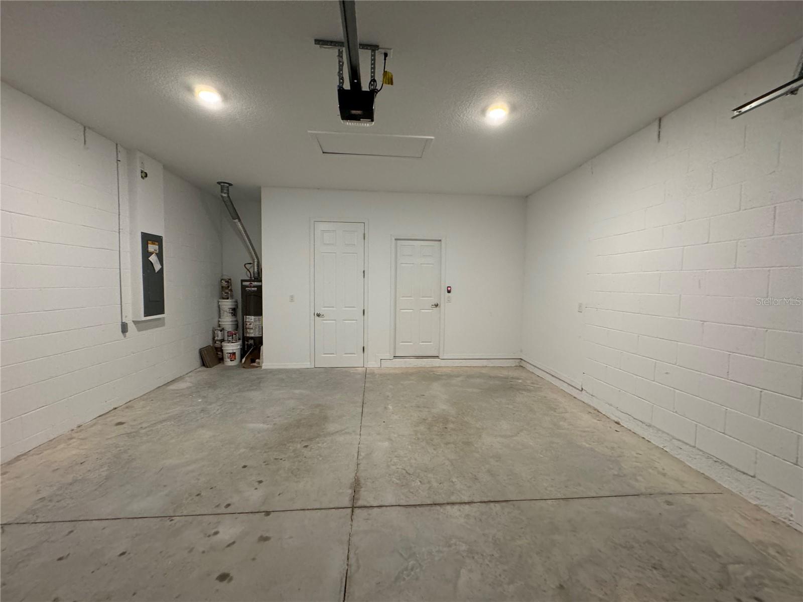 CALESA TOWNSHIP SORREL GLEN 2 - Residential Lease