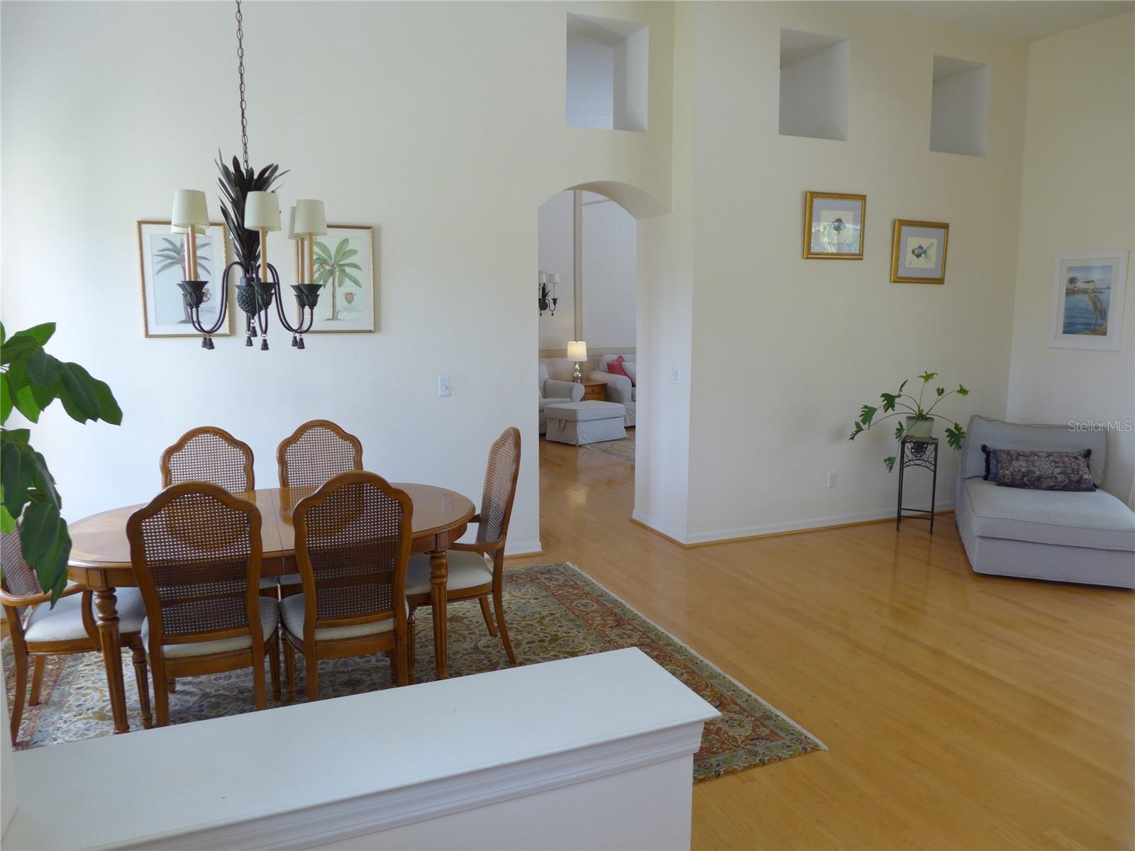 COUNTRY CLUB/MT DORA PH II-2 - Residential