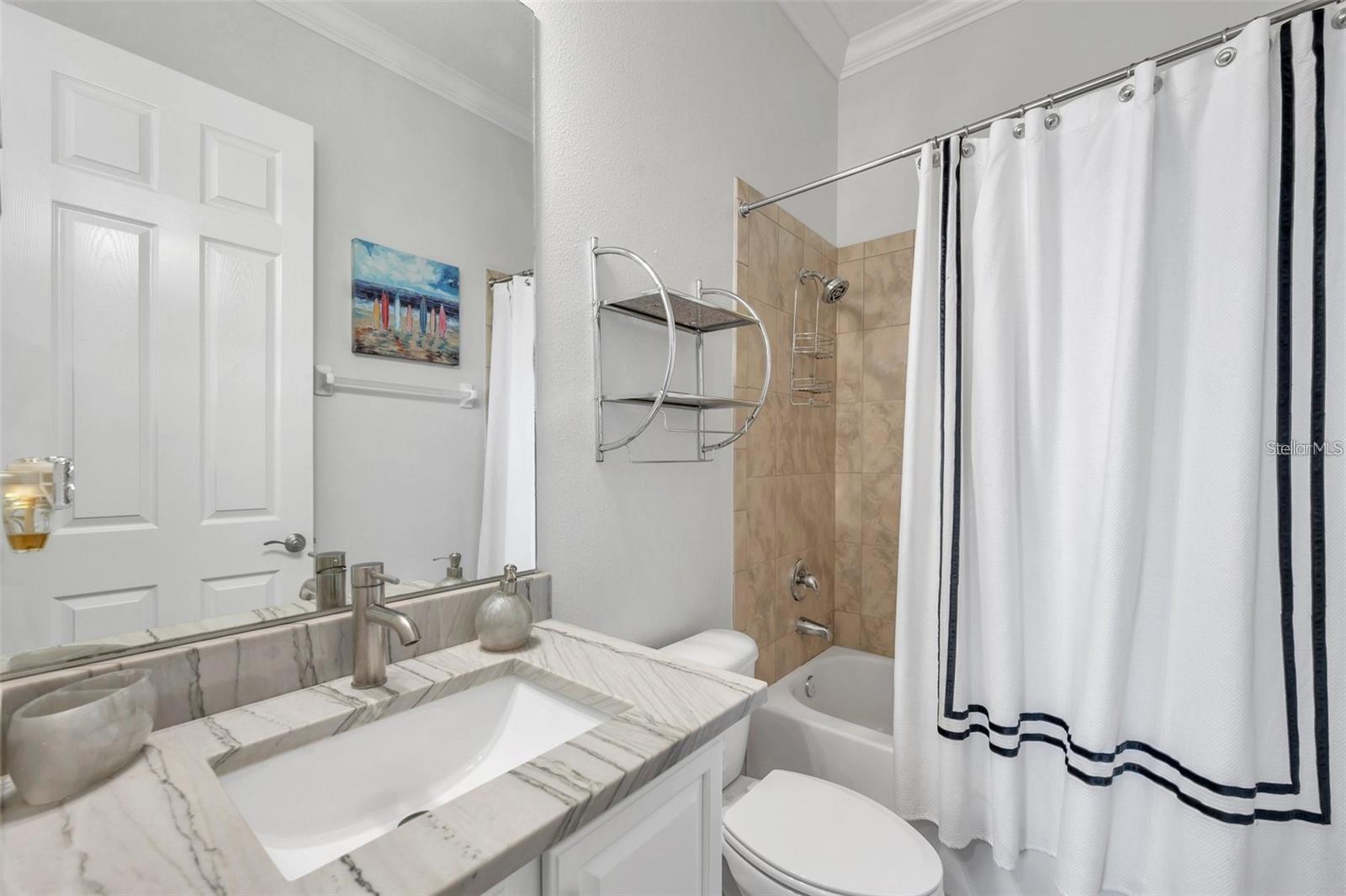 BAYOU GRANDE TOWNHOME COMMUNITY - Residential Lease