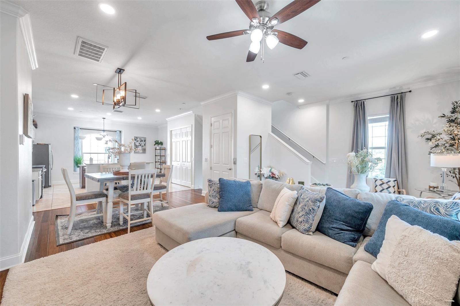 BAYOU GRANDE TOWNHOME COMMUNITY - Residential Lease