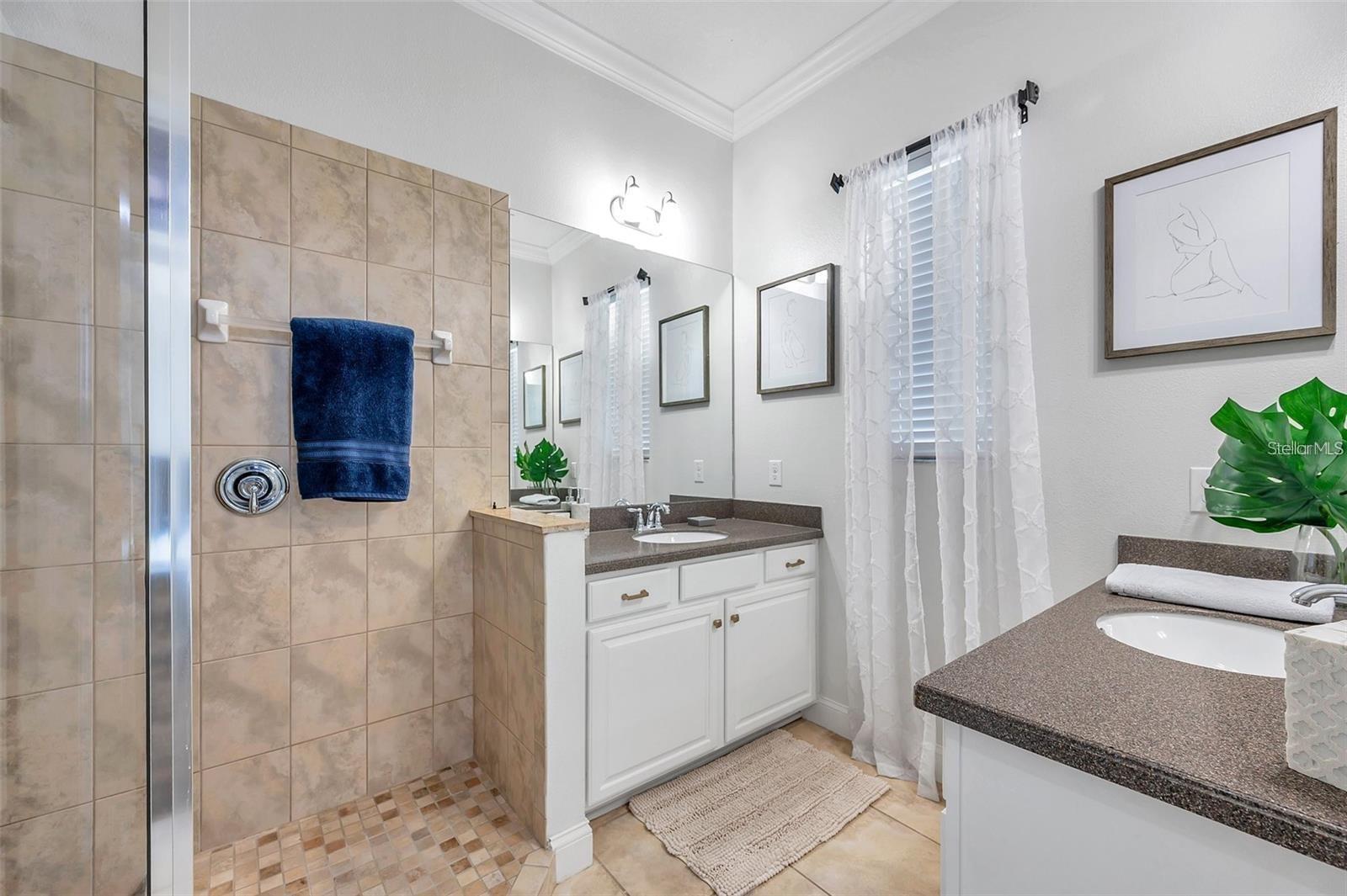 BAYOU GRANDE TOWNHOME COMMUNITY - Residential Lease