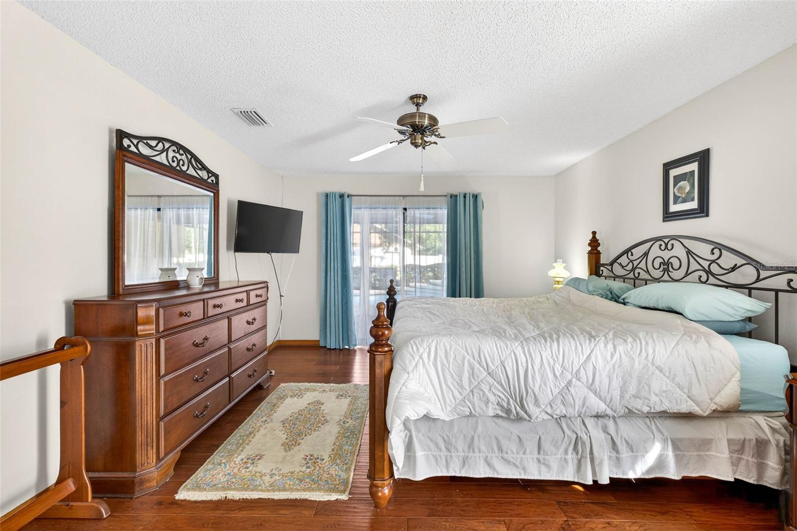 FRANCES ARBOR VILLAS - Residential