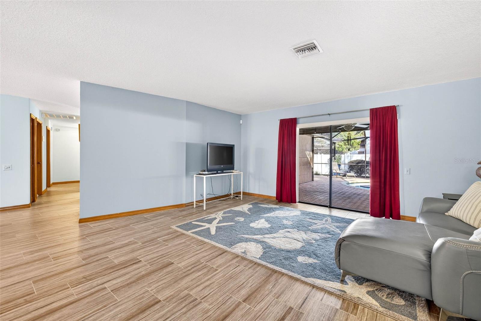 FRANCES ARBOR VILLAS - Residential