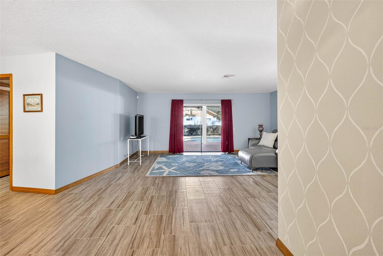 FRANCES ARBOR VILLAS - Residential