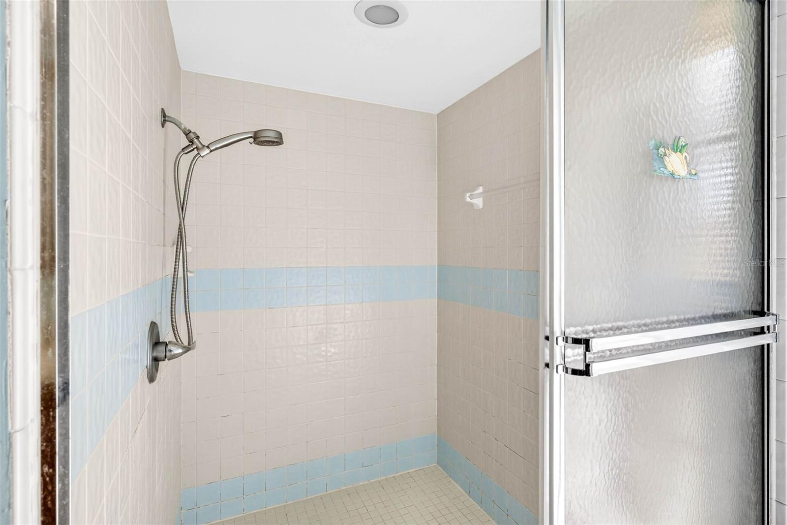 FRANCES ARBOR VILLAS - Residential