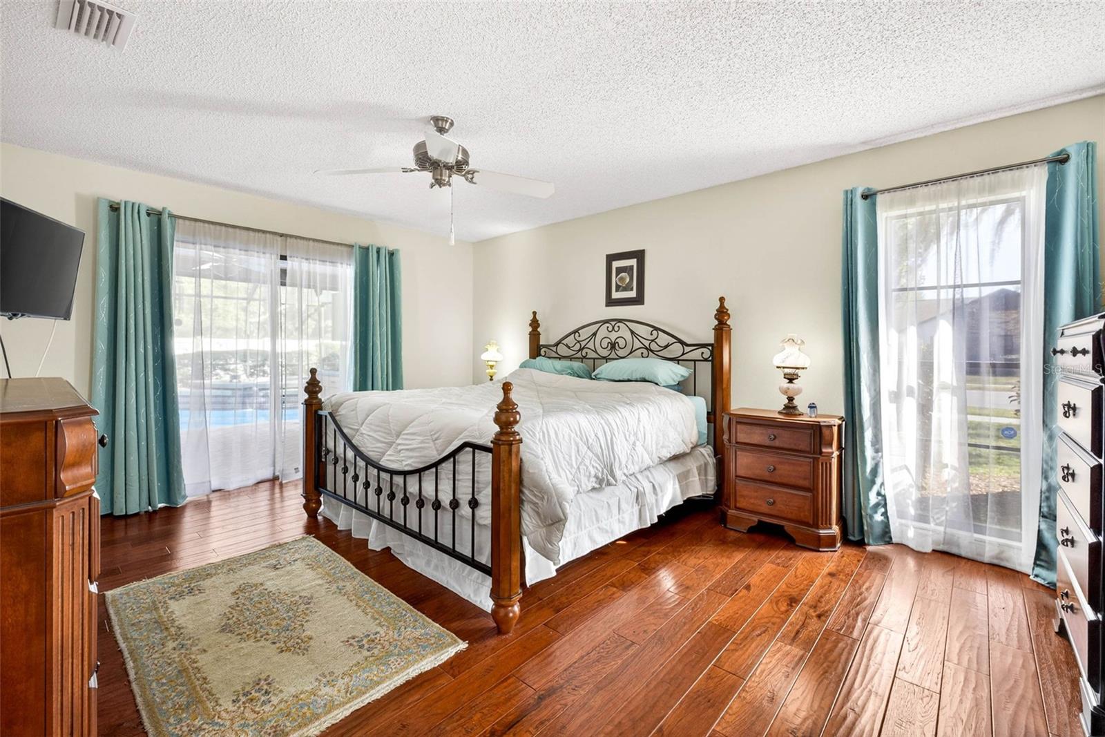 FRANCES ARBOR VILLAS - Residential