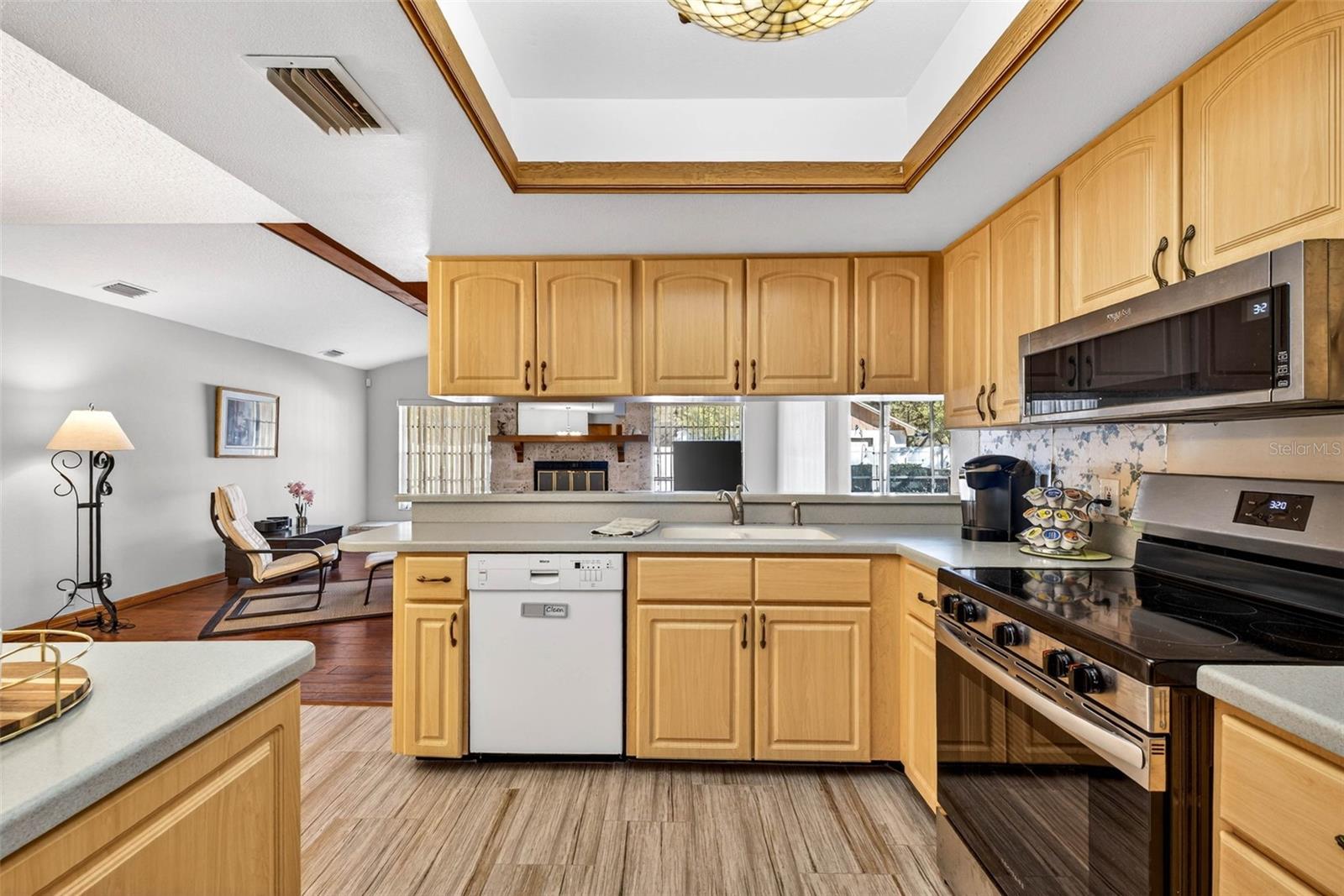 FRANCES ARBOR VILLAS - Residential