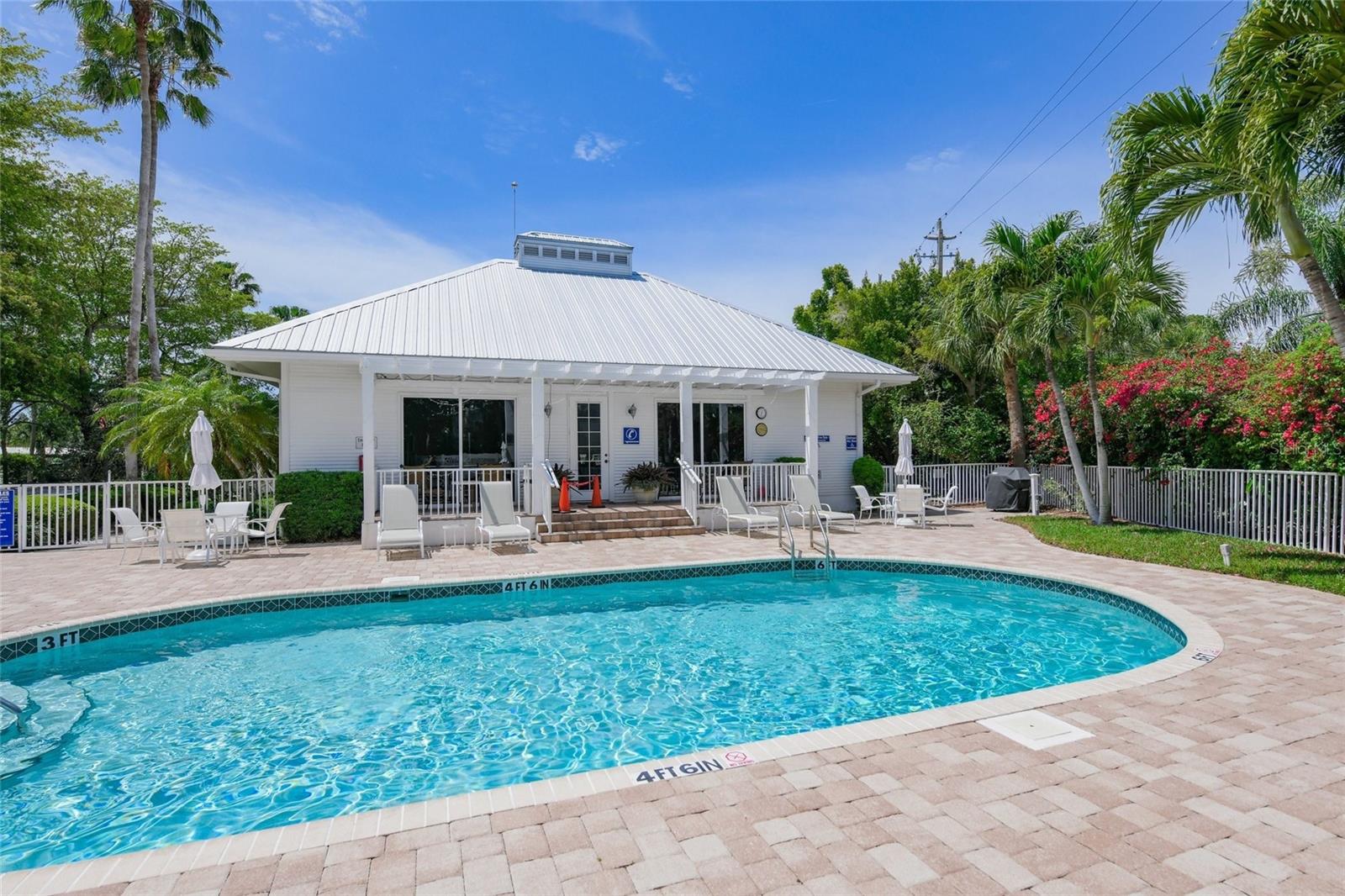 DOLPHIN BAY-SIESTA KEY SEC B - Residential