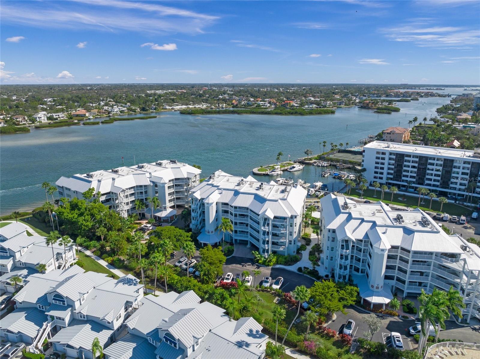 DOLPHIN BAY-SIESTA KEY SEC B - Residential