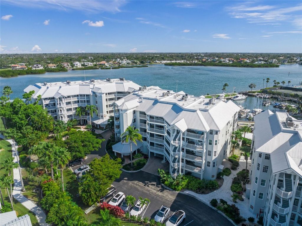 Photo of 1260 Dolphin Bay Way #403, Sarasota, FL 34242 (MLS # A4680107)