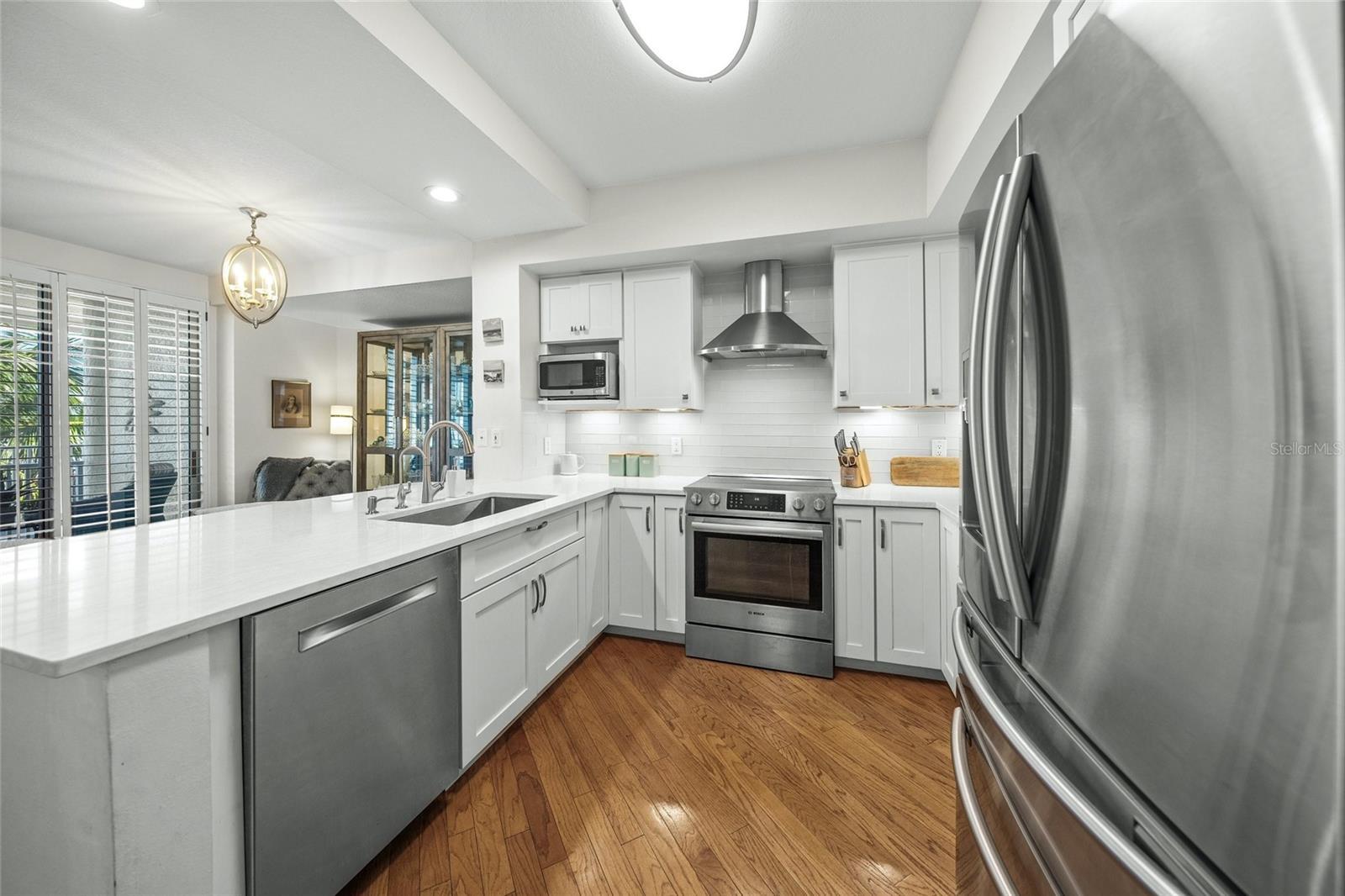 DOLPHIN BAY-SIESTA KEY SEC B - Residential