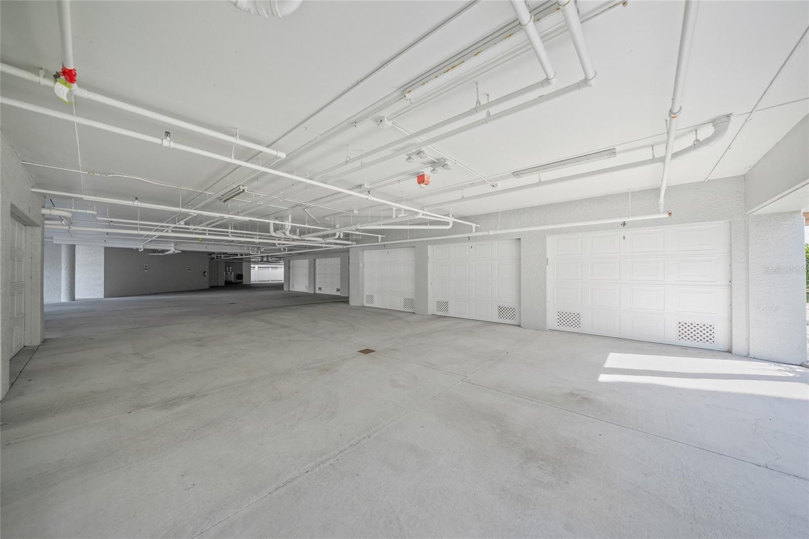 DOLPHIN BAY-SIESTA KEY SEC B - Residential