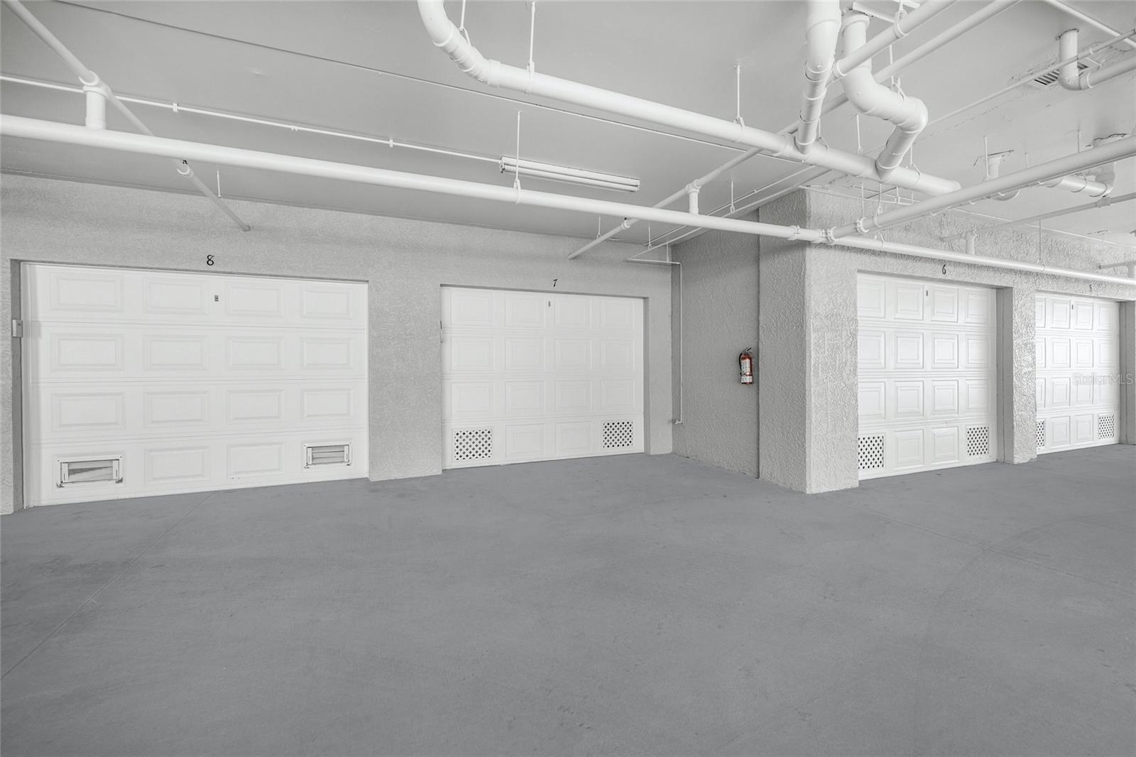 DOLPHIN BAY-SIESTA KEY SEC B - Residential