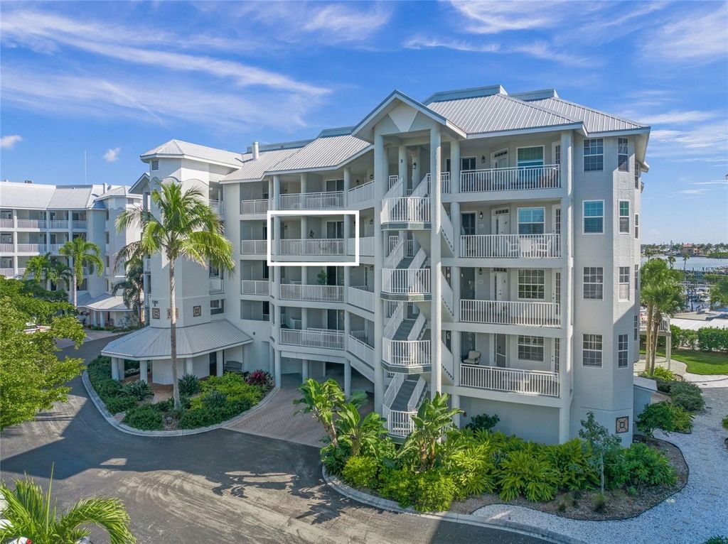 Photo of 1260 Dolphin Bay Way #403, Sarasota, FL 34242 (MLS # A4680107)