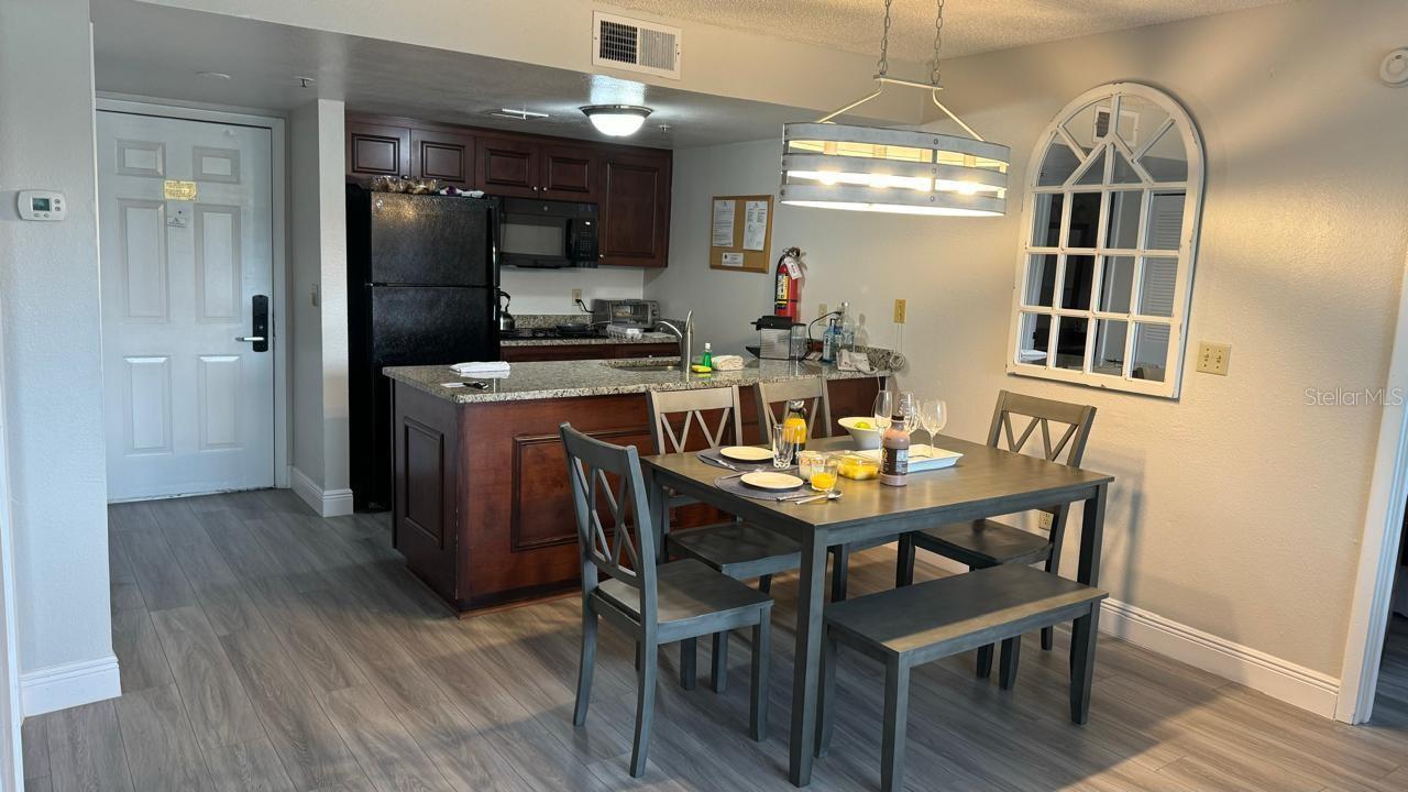 PARC CORNICHE CONDO PH 01 - Residential