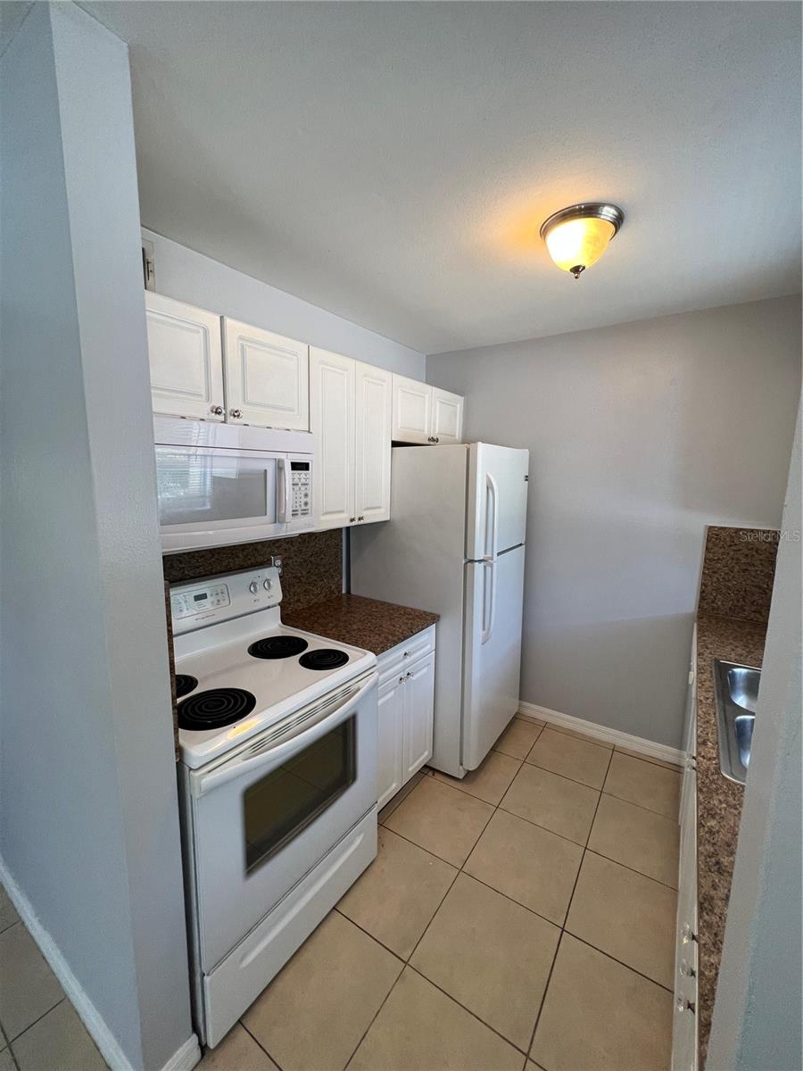 PALMA CEIA GARDENS CONDO - Residential