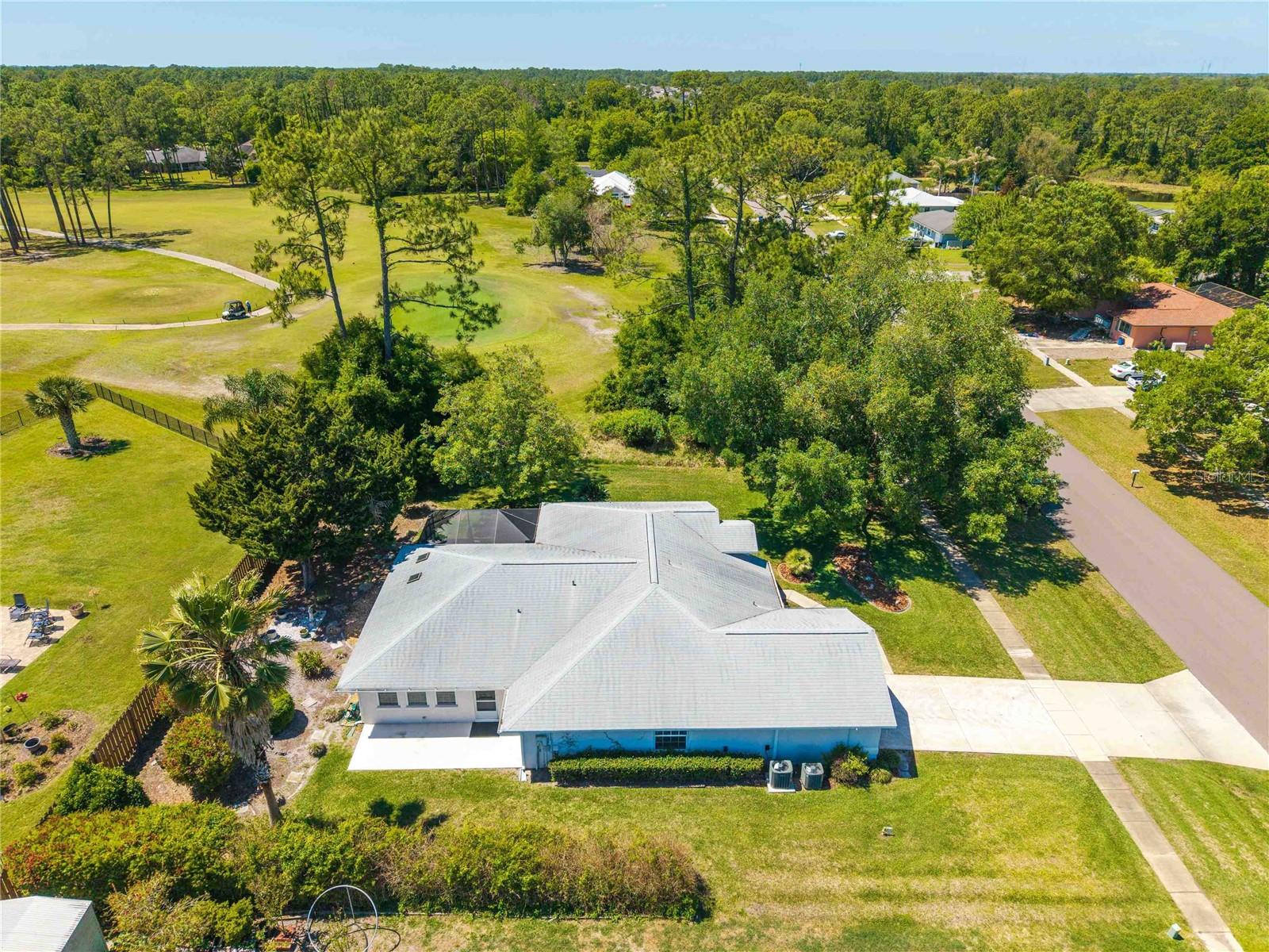 548 DOMENICO CIRCLE