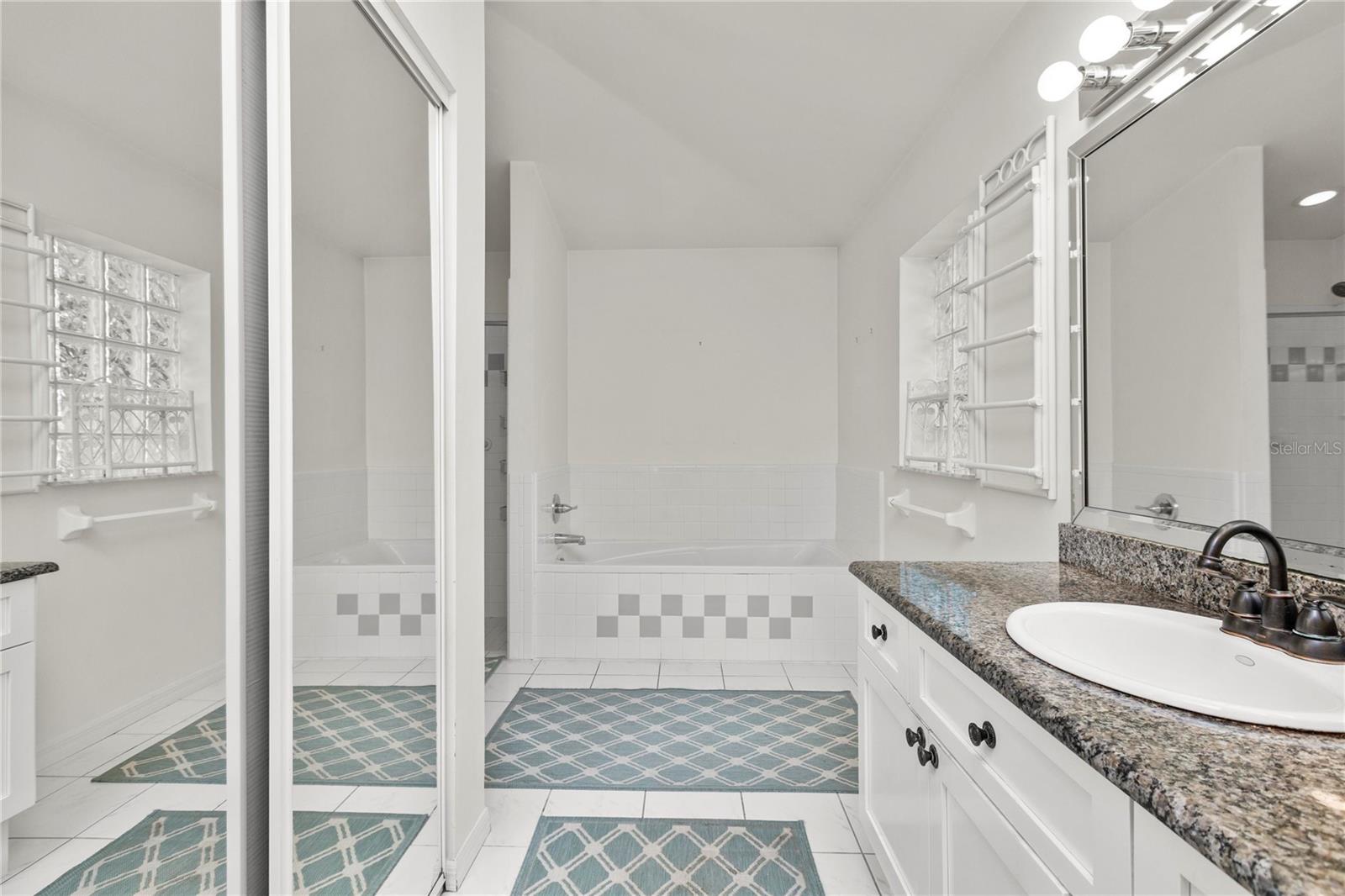 ST AUGUSTINE SHORES - Residential