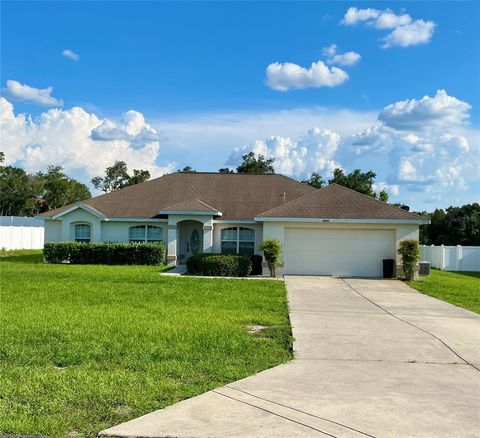Photo of 4420 SW 100th Street, Ocala, FL 34476 (MLS # OM704000) Photo of 4420 SW 100th Street, Ocala, FL 34476 (MLS # OM704000)