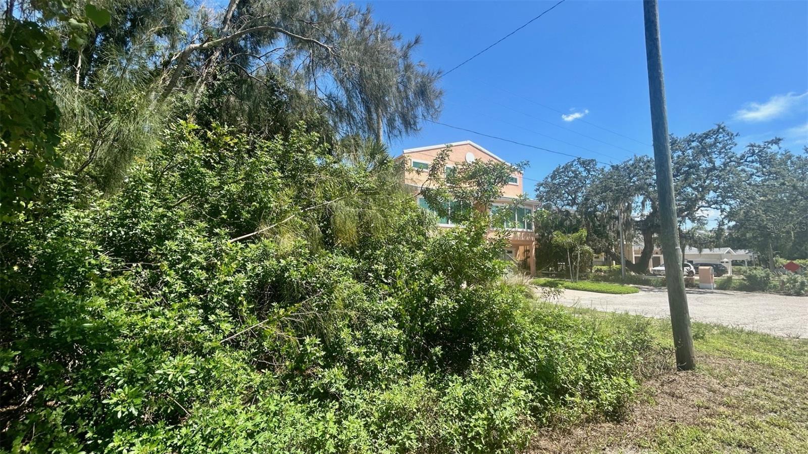 FLORIDA RIVIERA 10 - Land
