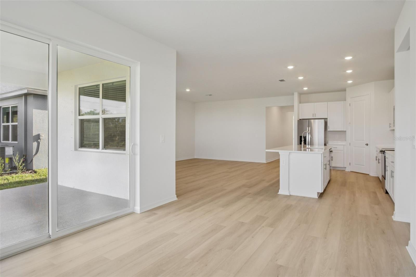 COASTERRA - Residential