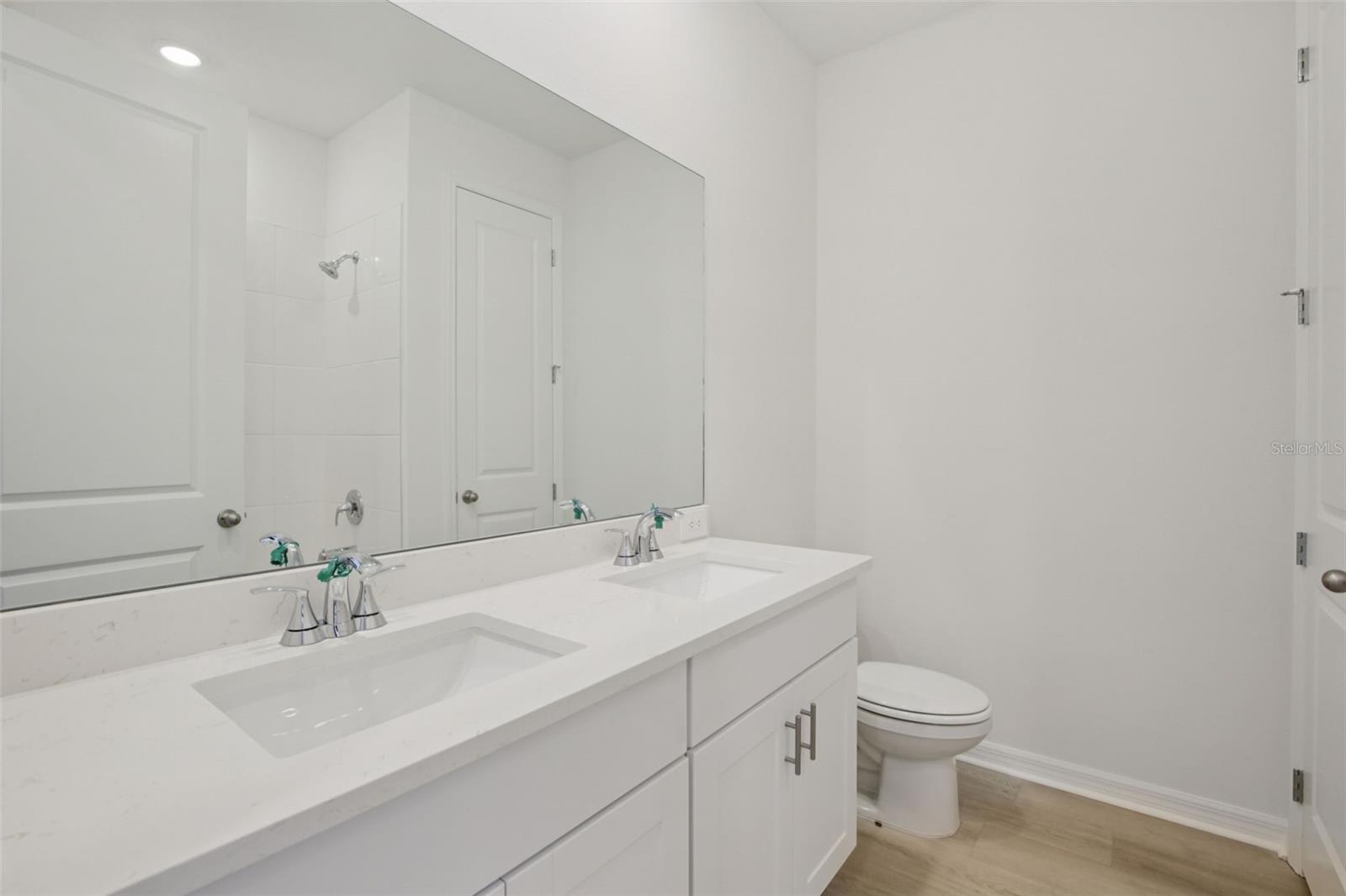 COASTERRA - Residential