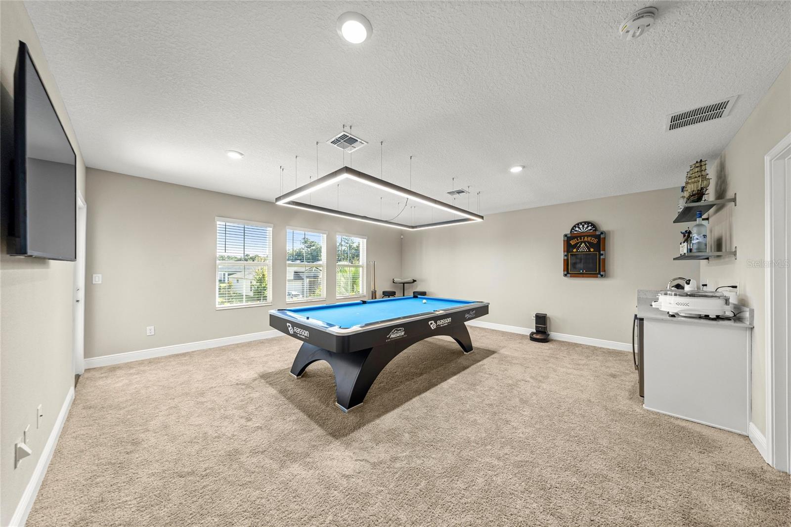 BELLECHASE VILLAS - Residential