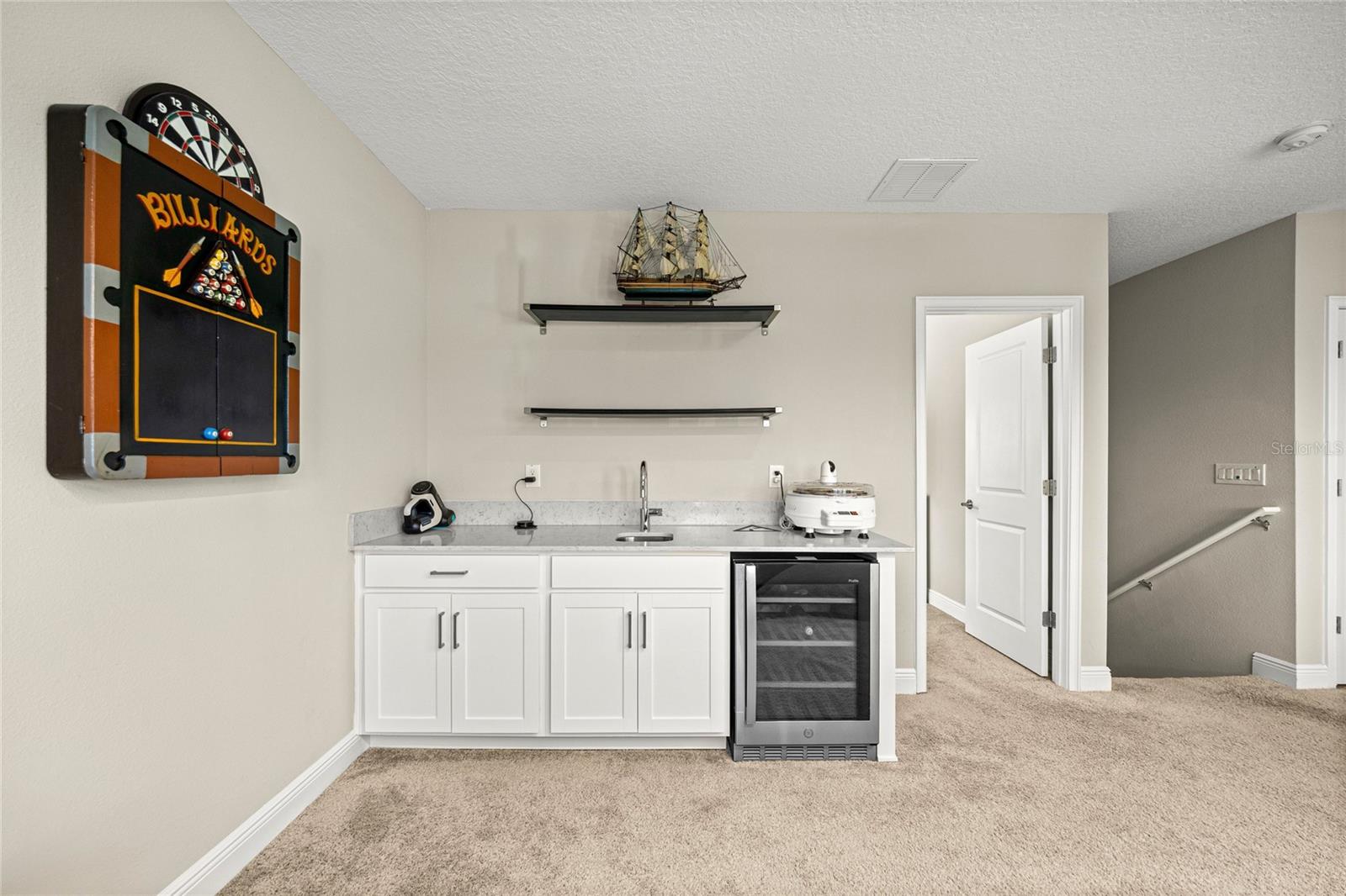 BELLECHASE VILLAS - Residential