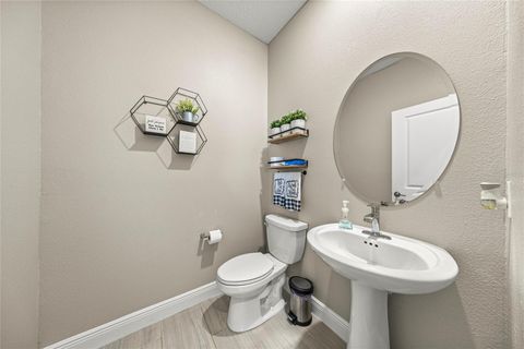 Tiny photo for 3928 SE 4th Avenue, Ocala, FL 34480 (MLS # OM713115)