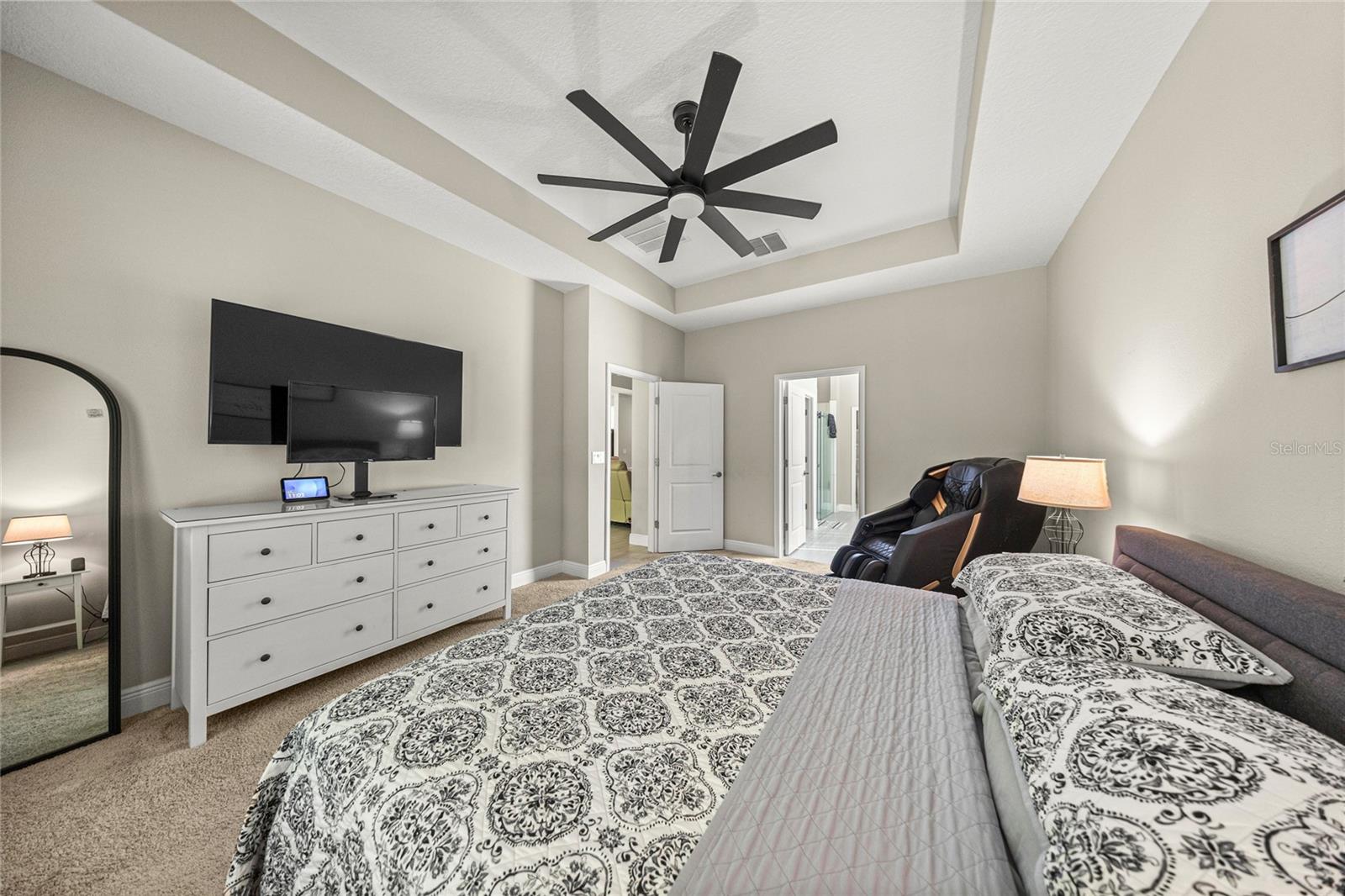 BELLECHASE VILLAS - Residential