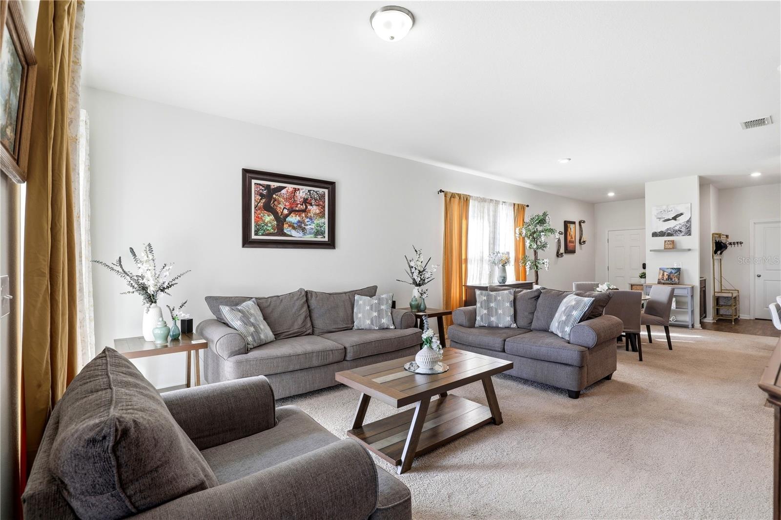 FERNANDA PLACE PH 1 - Residential