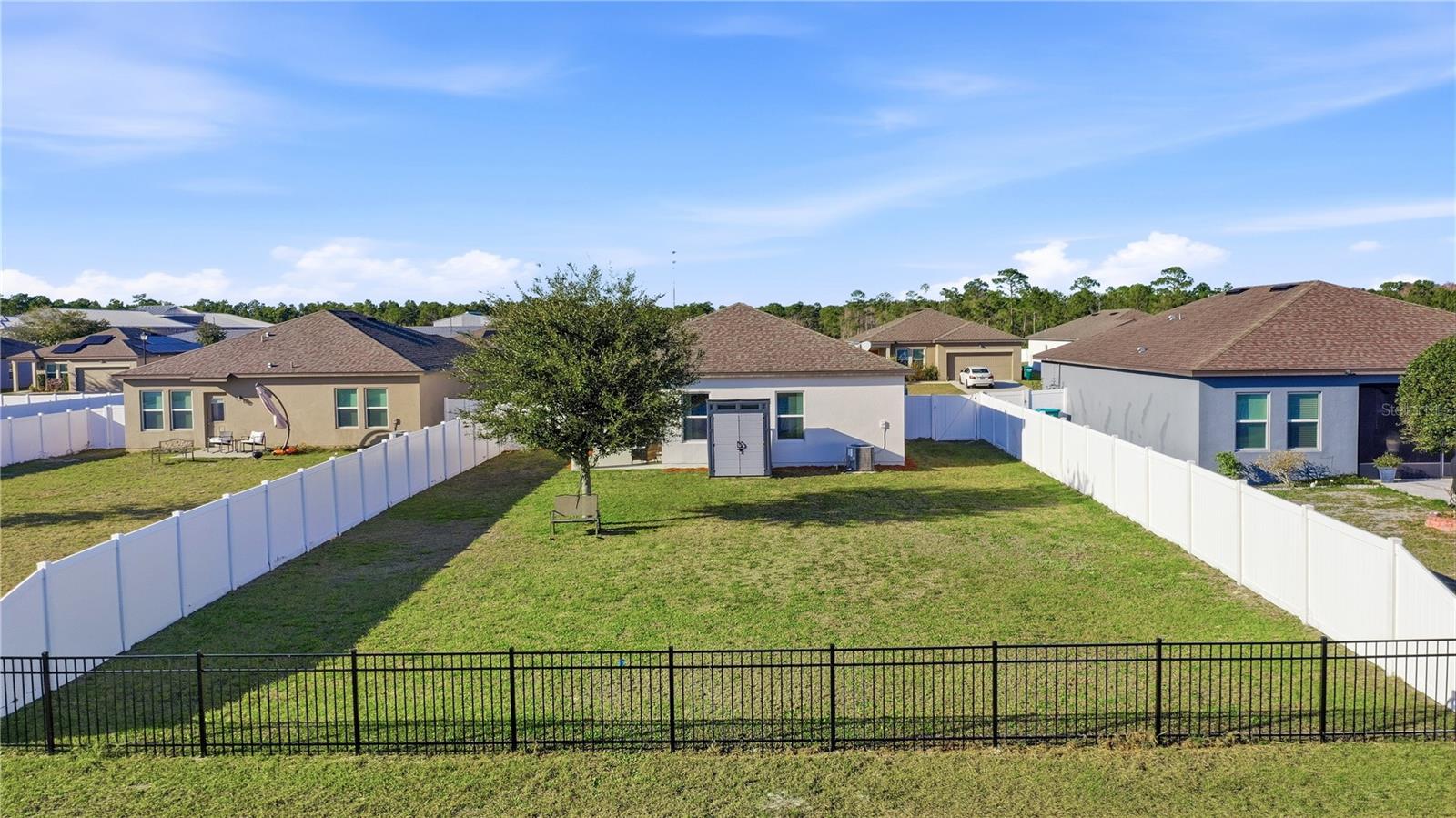 FERNANDA PLACE PH 1 - Residential