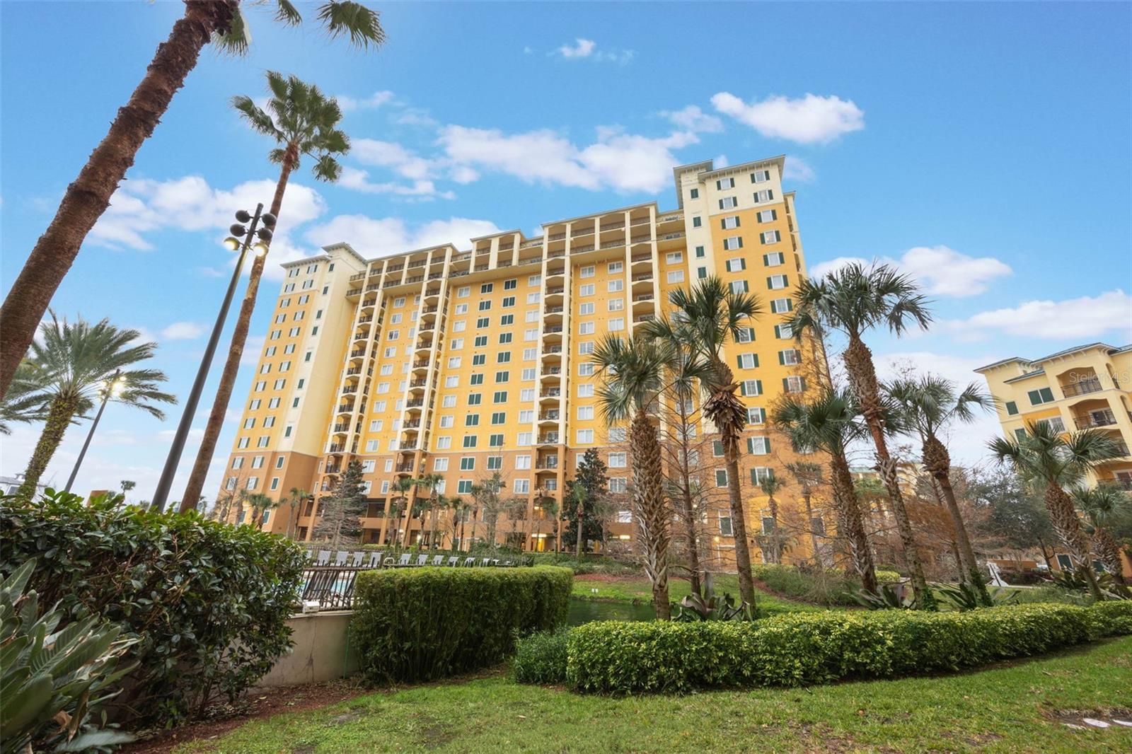 LAKE BUENA VISTA RESIDENCE VILLAGE 1 - Residential