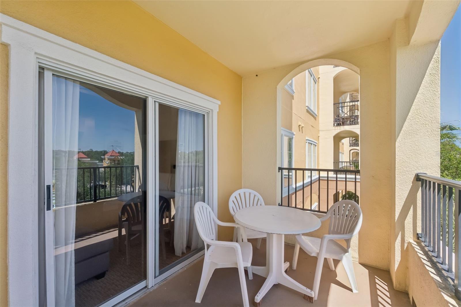 LAKE BUENA VISTA RESIDENCE VILLAGE 1 - Residential