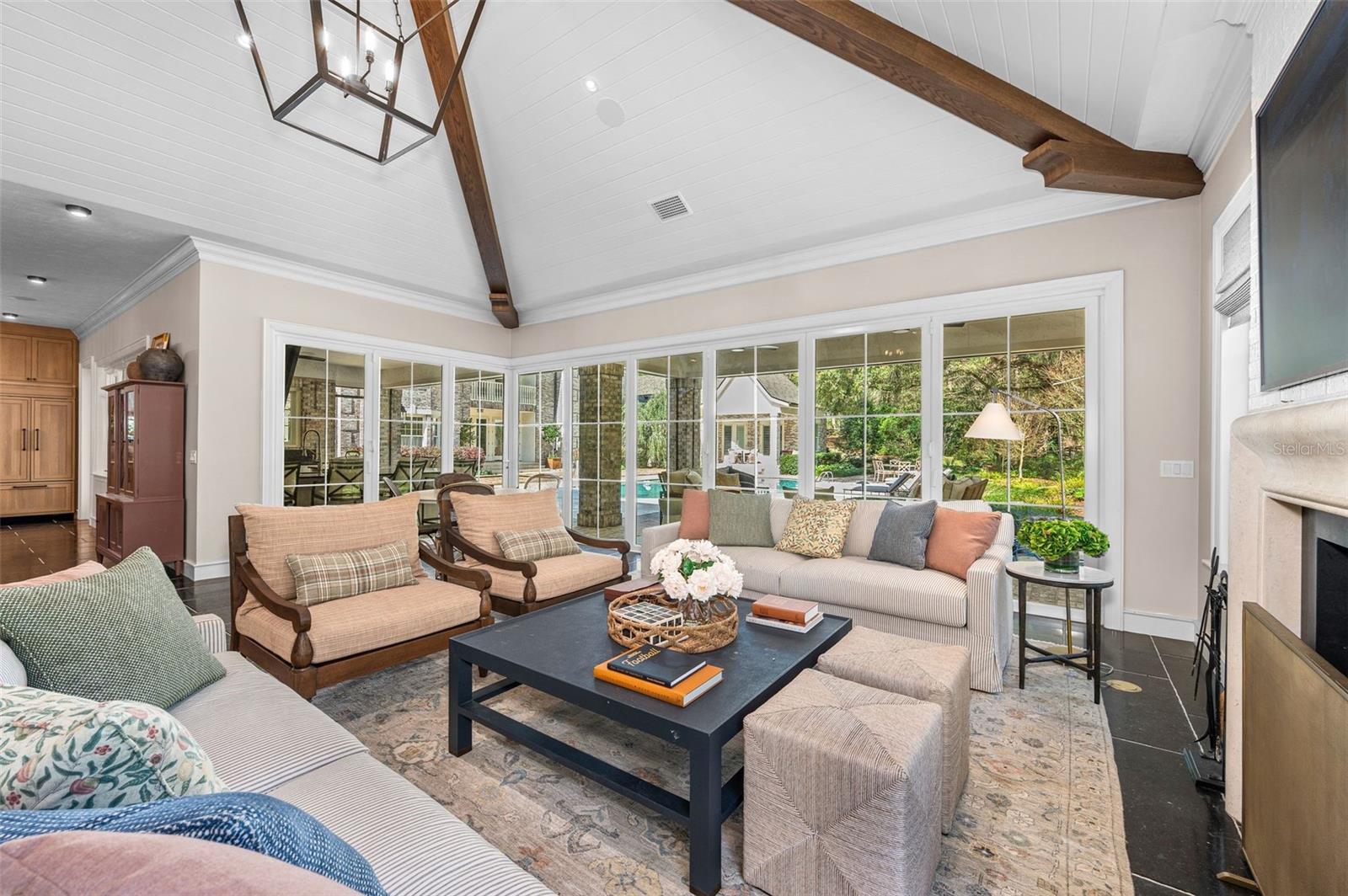 TOMOCA HILLS - Residential