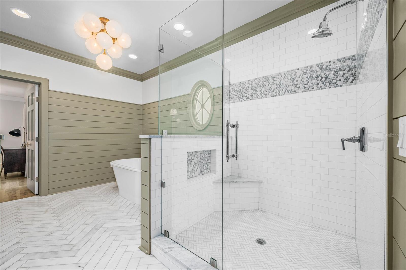 TOMOCA HILLS - Residential