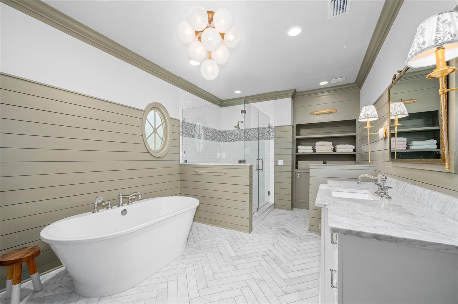 TOMOCA HILLS - Residential